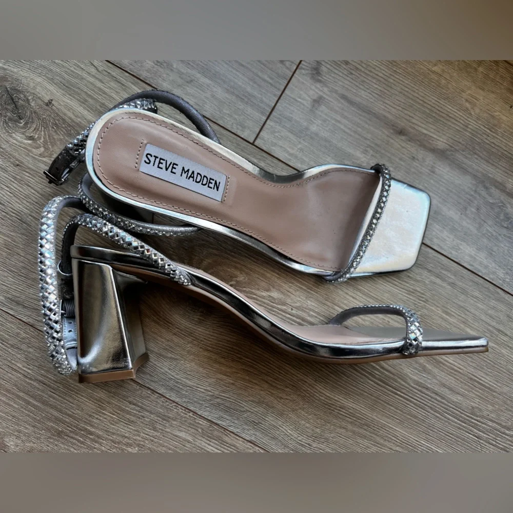 Steve Madden steve madden